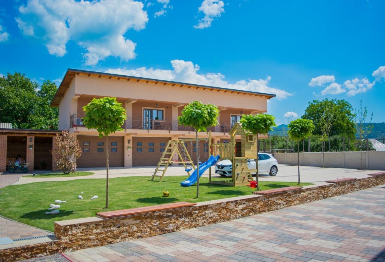 Călimăneşti Casa Erk B&B 외부 사진